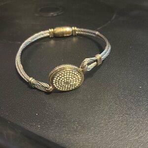 Magnetic clasp cubic zirconia bracelet